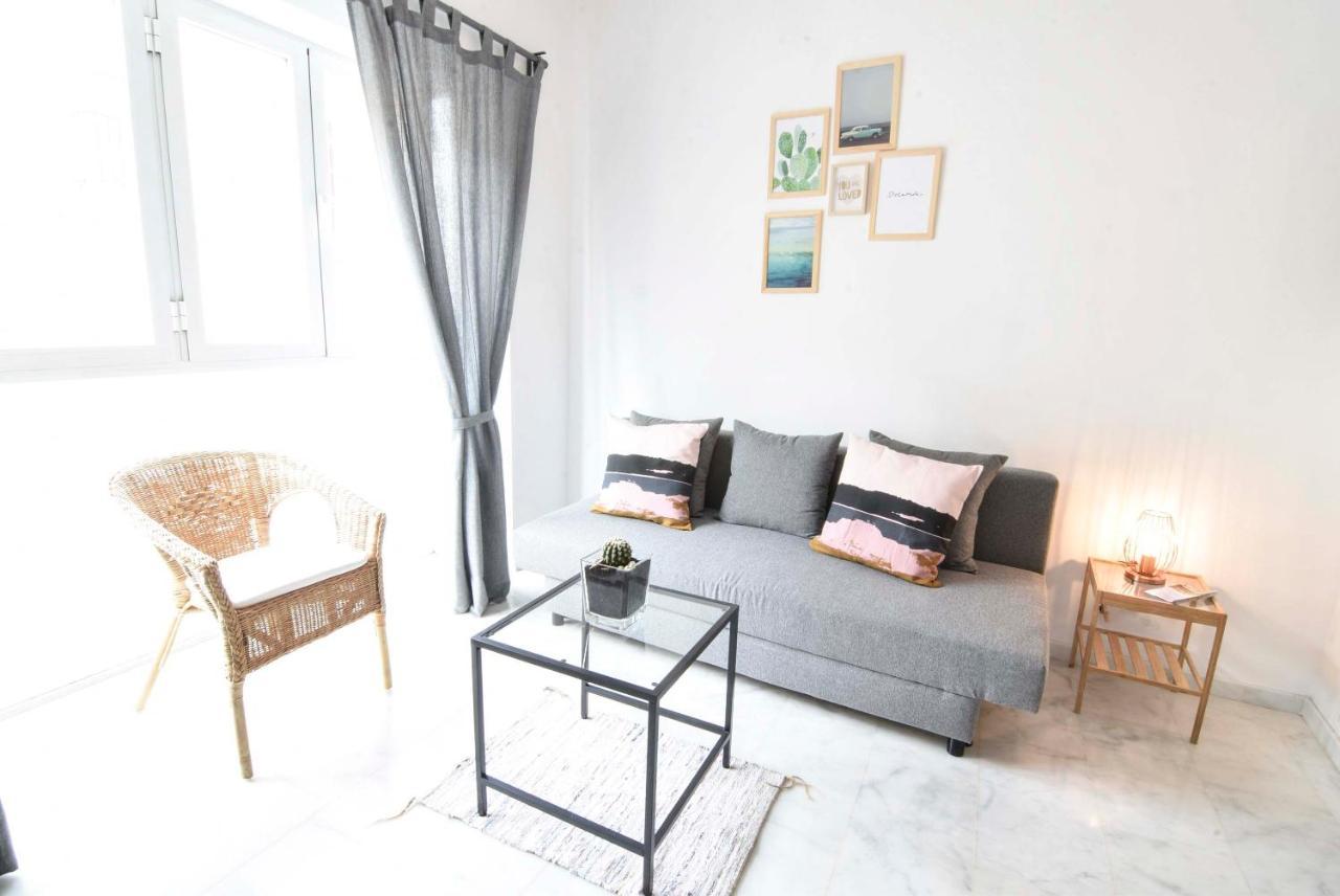 P&P Apartaments Carrera De Capuchinos Málaga Dış mekan fotoğraf