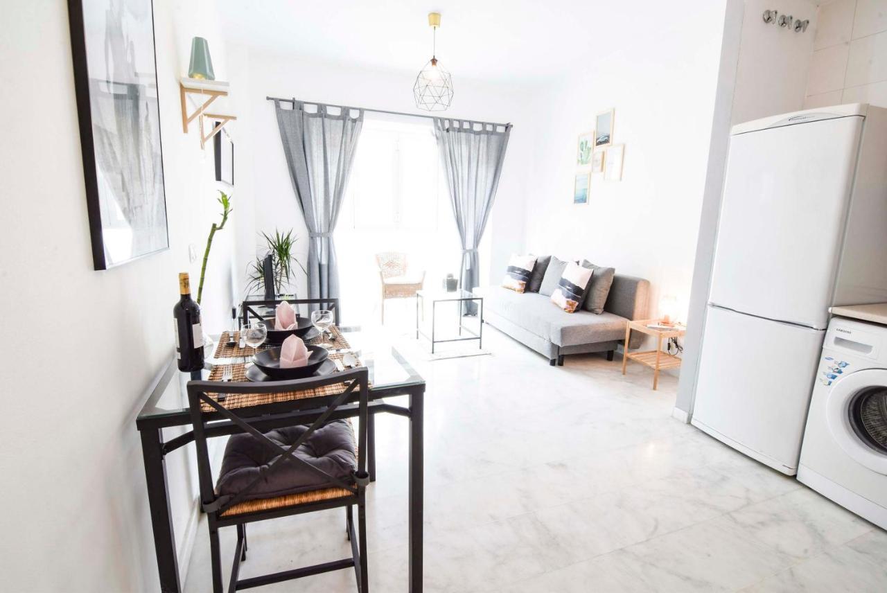 P&P Apartaments Carrera De Capuchinos Málaga Dış mekan fotoğraf