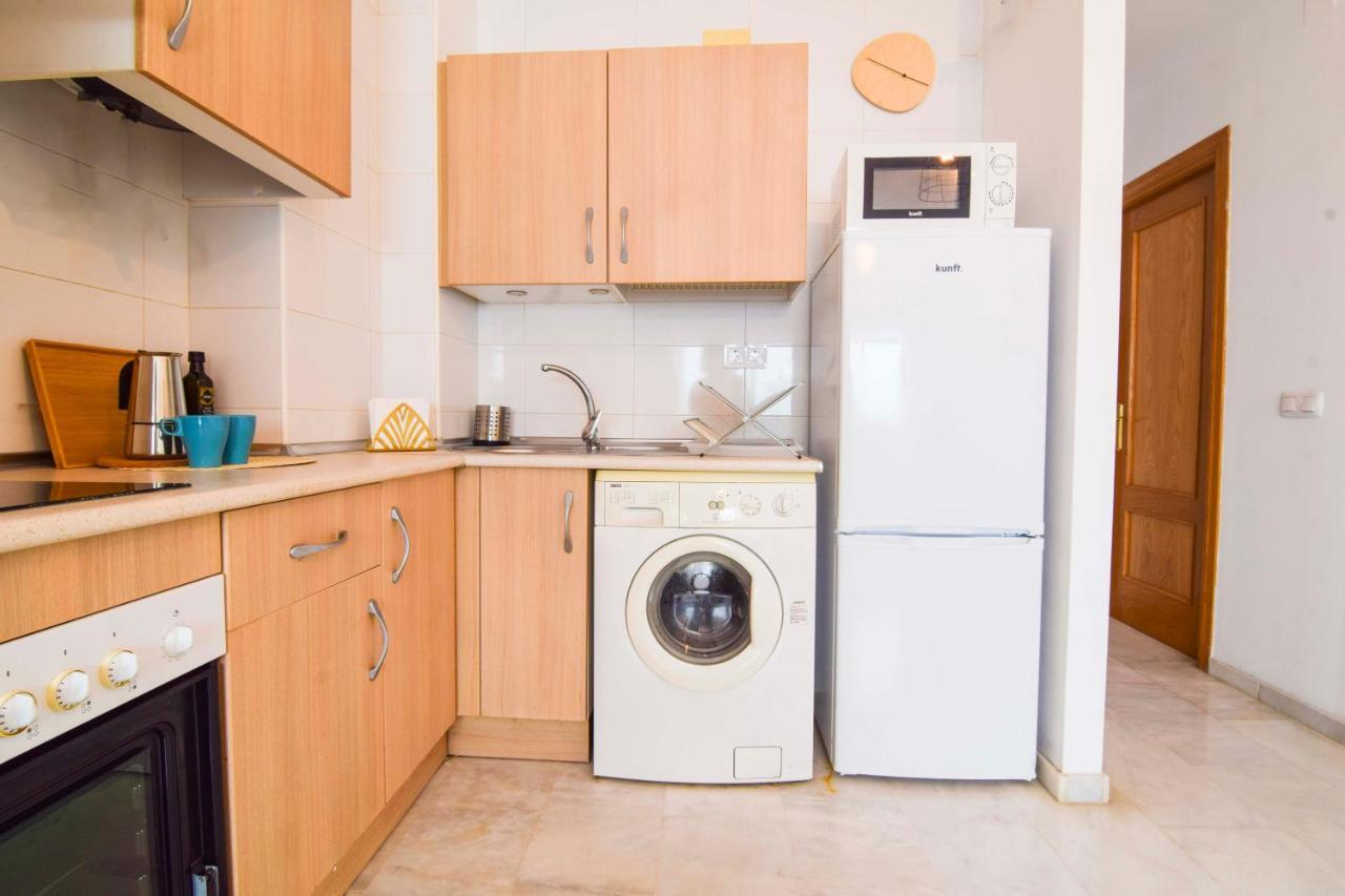P&P Apartaments Carrera De Capuchinos Málaga Dış mekan fotoğraf