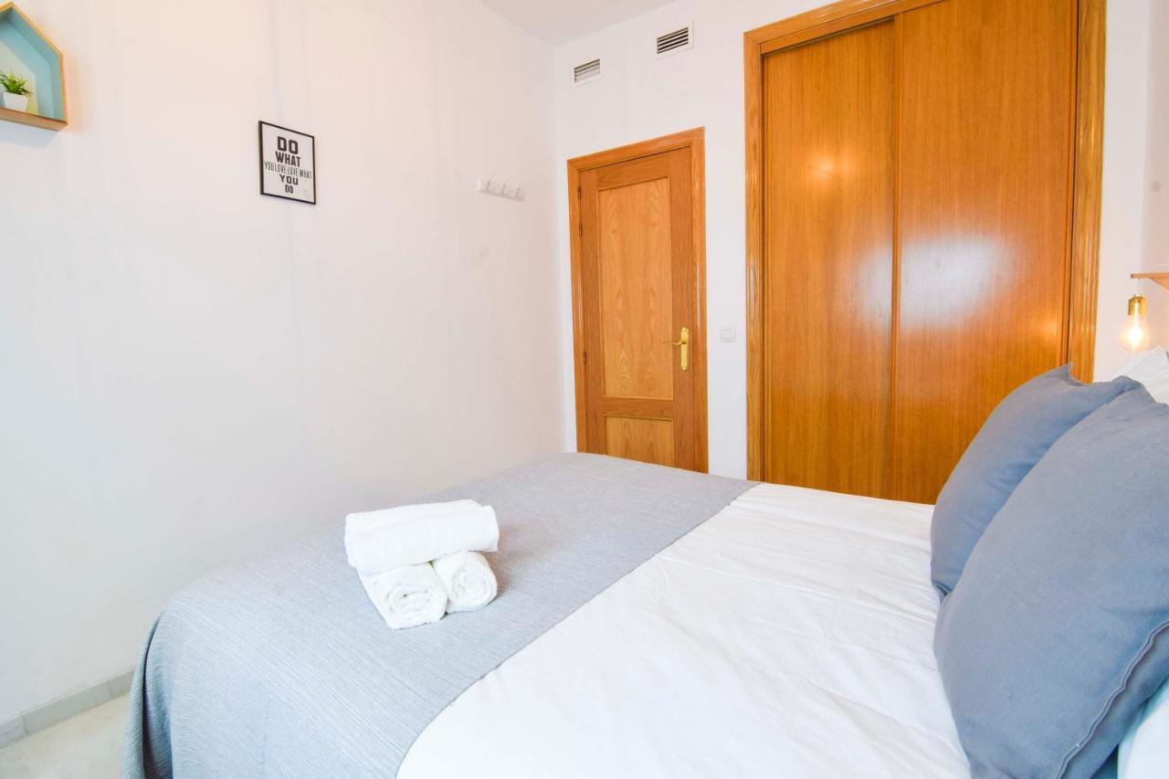 P&P Apartaments Carrera De Capuchinos Málaga Dış mekan fotoğraf